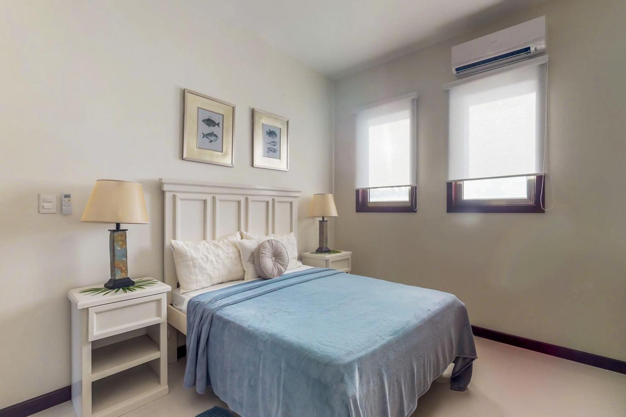 Blue Water Beach Villas سان بيدرو الغرفة الصورة